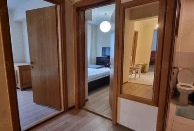 Inchiriez apart. 3 camere, Pitesti, I.C.Bratianu, deasupra Policlinicii 2 mai - 1