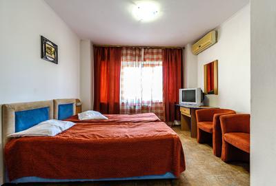 Spațiu comercial, de 821 mp, în Pârneava - 2