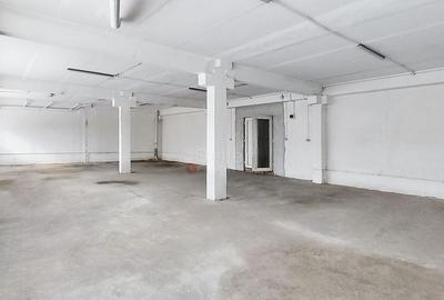 Spațiu comercial, de 1,340 mp, în Bartolomeu - 2