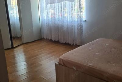 Inchiriez apartament - 3