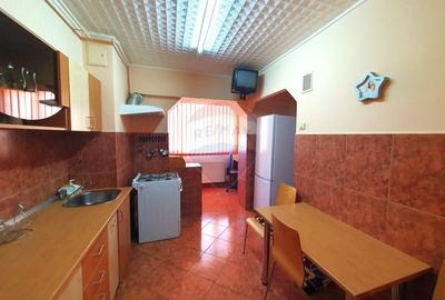 Apartament cu 2 camere decomandat, mobilat în Aurel Vlaicu - 5