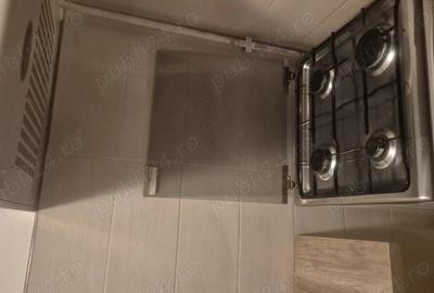 Garsonieră decomandată în Central - 2