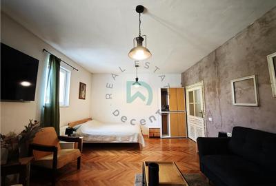 Apartament cu 2 camere decomandat în Centrul Istoric - 2