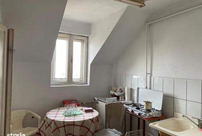 Garsonieră decomandată în Micro 2 - 2