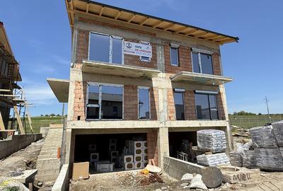 Duplex cu 4 camere în Dâmbul Rotund