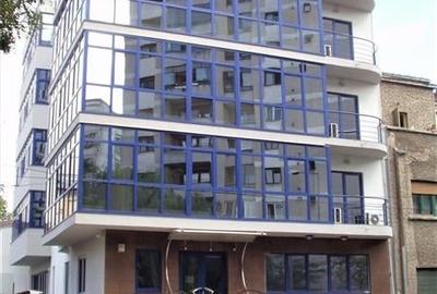 Spatiu pentru birouri de inchiriat - Piata Domenii - - 1