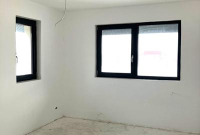 VILA  DUPLEX LA GRI - CURTE 222 MP  10 minute de Bucuresti zona de Sud - 10