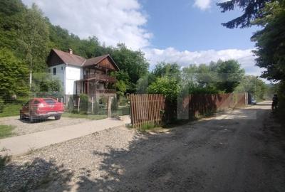 Exclusivitate!! Casa 4 camere, 140 mp, 2 nivele, teren+padure 2500 mp, Coldau - 2