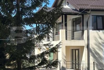 Casă cu 5 camere cu Teren 1121 Mp în Central - 1