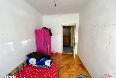 Apartament cu 3 camere decomandat în Central - 3