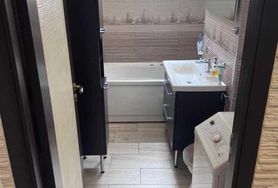 Apartament cu 3 camere decomandat în Central - 4