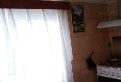 Casă cu 4 camere decomandat în Central - 7