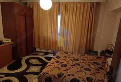 ETAJ 1, ap 3 camere Decomandat ,Buzaului 80mp - 1