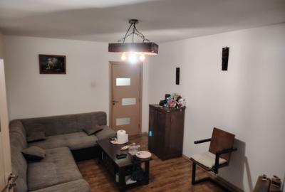 Apartament cu 3 camere semidecomandat în Drumul Taberei - 2