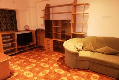 Apartament cu 2 camere decomandat, mobilat în Republicii - 1