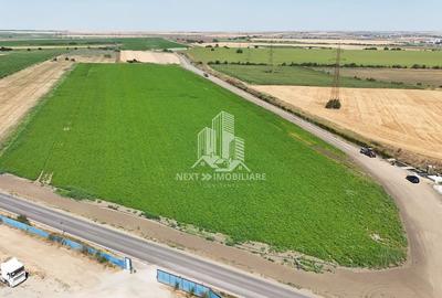 Teren de 28405 mp, în Poiana - 2
