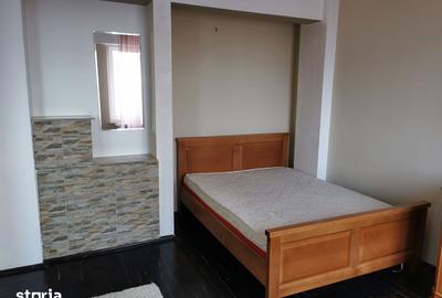 Apartament cu 3 camere în George Enescu - 2