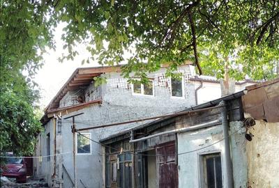 Casă cu 3 camere în Central - 3