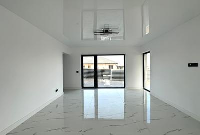 Duplex cu 4 camere cu Canalizare în Popas Păcurari - 6