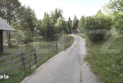 Teren de 16945 mp, în Central
