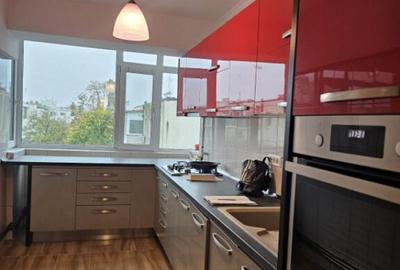 Apartament 3 camere de vanzare Zona Icil, Constanta - 1