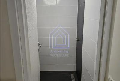 Spațiu comercial, de 250 mp, în Central - 2