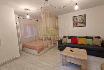 Garsonieră decomandată, mobilată în 1 Mai