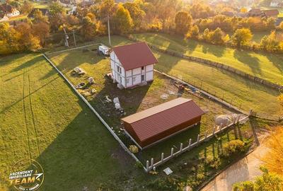 Casă cu 4 camere cu Garaj în Periferie - 10