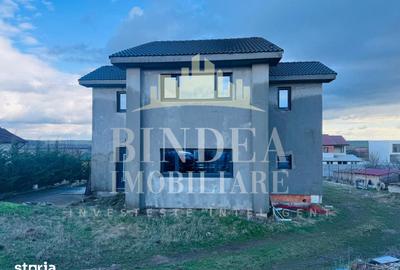 Casă cu 3 camere cu Teren 814 Mp în Micălaca - 1