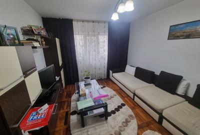 Poarta 6 liceul Blaga- apartament 4 camere decomandat cu gaze - 2