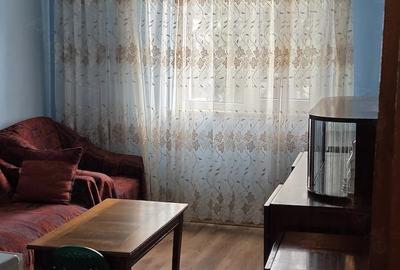 Apartament cu 2 camere decomandat în Central - 1