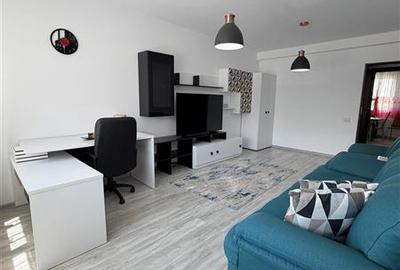 Apartament cu 2 camere decomandat în Tractorul - 3