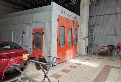 Spațiu comercial, de 800 mp, în Central - 7