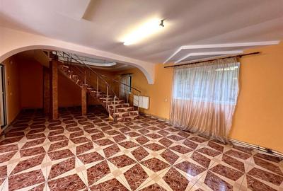 Casă individuală cu 4 camere cu Canalizare în Vitan Mall - 3