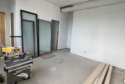 Apartament cu 2 camere semidecomandat în Săbăreni - 7
