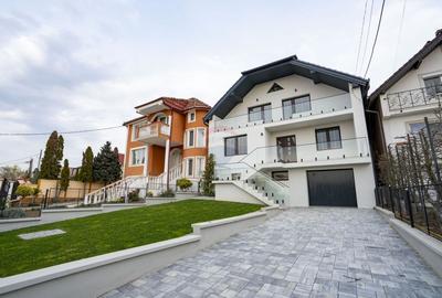 Casă cu 9 camere cu Teren 1000 Mp în Central