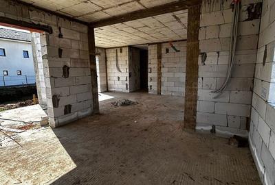 Casă cu 6 camere cu Teren 547 Mp în Sântimbru - 15