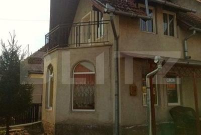 Casa cu 3 camere, 170 mp, Santana de Mures - 1