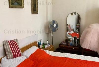 Casă cu 4 camere cu Teren 290 Mp în Central