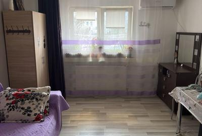 Garsonieră în Roșu - 2