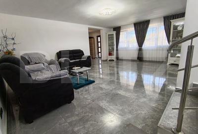 Casa cu 4 camere mobilata si utilata in suprafata de 237,9 mp - 2
