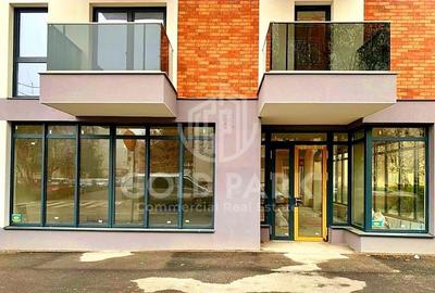 Spatiu Comercial- Bloc Nou- Vitrine Mari / 2 Locuri de Parcare - 2