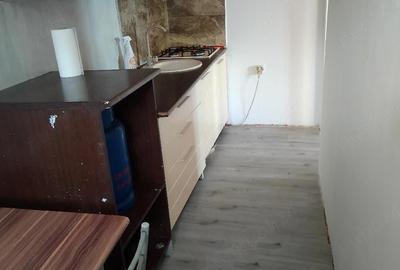 Apartament cu 2 camere decomandat în Central - 3