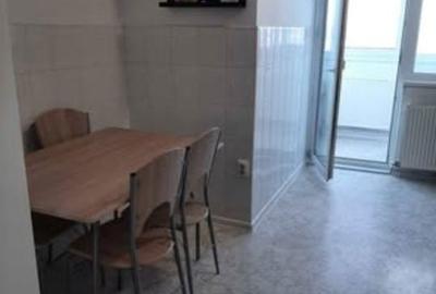 Spațiu comercial, de 58 mp, în Gării - 7