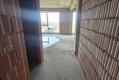 Apartament cu 2 camere semidecomandat în Moșnița Nouă - 17