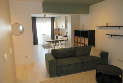 Apartament cu 2 camere semidecomandat, mobilat în Fundeni