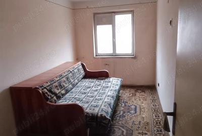 Vand apartament 3 camere Titu - I.C. Vissarion 45 - 8