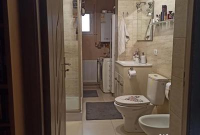 Apartament cu 2 camere decomandat în Central - 2