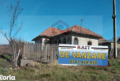 Teren de 1683 mp, în Tigveni - 5