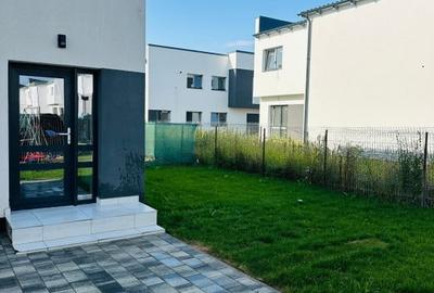 Casă individuală cu 3 camere cu Canalizare în Sânpetru - 2